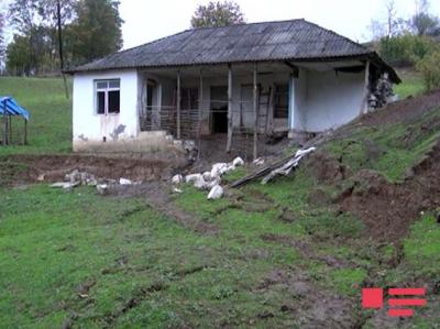 Astarada torpaq sürüşməsi