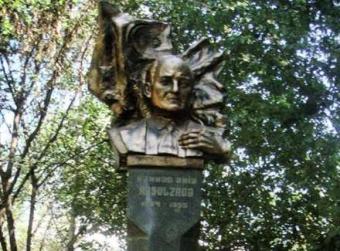 Rəsulzadəyə hörmətsizlik aradan qaldırıldı