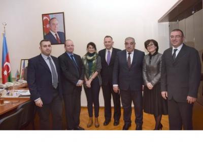 İsrail səfiri  Tibb Universitetində