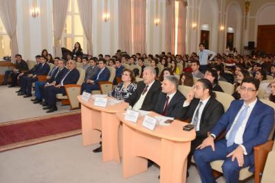 UNEC tələbələrinin İKT bilikləri sınağa çəkilib