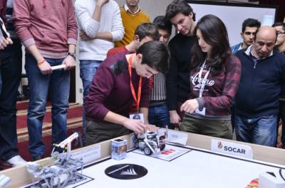 Ali Neft Məktəbində “Robototexnika” üzrə yarışma