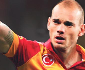 Şneyder rəsmən “Qalatasaray”da