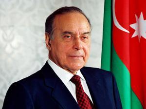 Azərbaycan prezidenti Heydər Əliyevin 90 illik yubileyi haqqında sərəncam imzalayıb