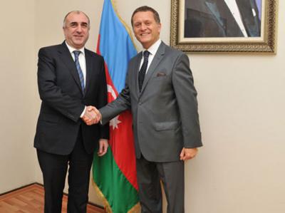 Elmar Məmmədyarov Türkiyənin Azərbaycandakı yeni səfirini qəbul edib