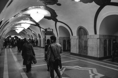 "Həzi Aslanov" metro stansiyasında eskalator təmirə dayanır