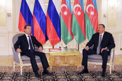 İlham Əliyev və Medvedev bir arada
