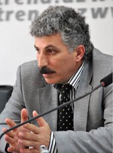 "Neftçi"nin vitse-prezidenti: "Bu cür futbol oynamaq olmaz"