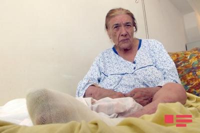 Hər iki ayağı amputasiya olunan qadın sabah palataya köçürüləcək