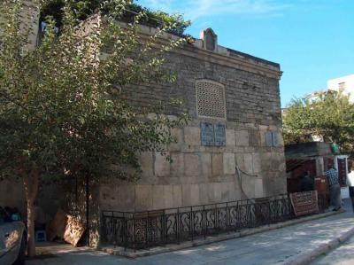 “Aşurbəy” məscidinin fəaliyyəti dayandırıldı