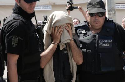 Türkiyədən 8 hərbçinin ekstradisiyası üçün Yunanıstana sorğu