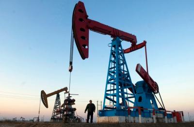 Rusiya neft hasilatına görə 25 illik rekordunu yenilədi