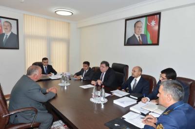 Vergilər naziri Füzulidə vətəndaşları qəbul etdi