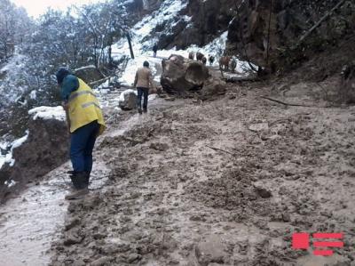 Quba-Xınalıq yolu bağlandı