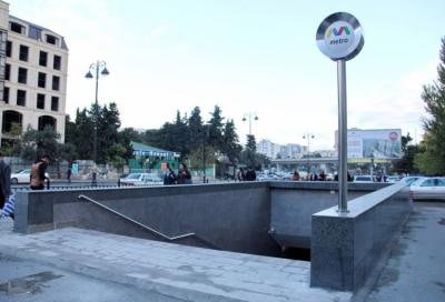 Sabah “20 yanvar” metro stansiyasının birinci vestibülü açılır