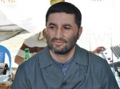 “Siyasi söhbətlər olan məscidlərə daha çox adam gəlir”