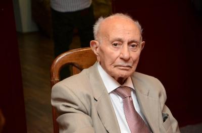 Kukla Teatrının keçmiş direktoru vəfaat etdi