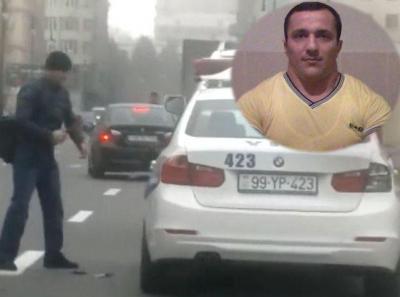 Polis maşınını çəkiclə əzən şəxsin məhkəməsi başladı