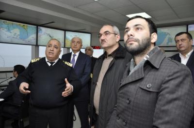 İtkin neftçilərin yaxınları axtarışların gedişi ilə tanış oldular