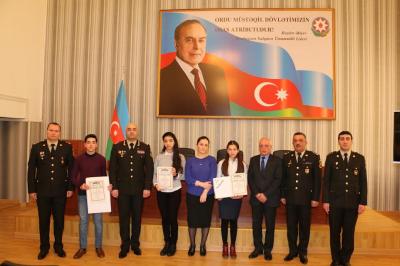 “Sabahın əsgəri” yazı müsabiqəsinin qalibləri mükafatlandırıldı