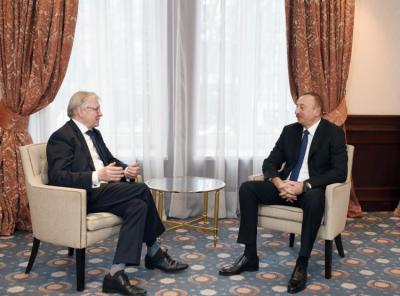 Prezident Brüsseldə AŞPA-nın sabiq prezidenti ilə görüşdü