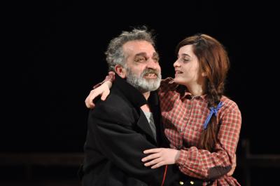 Gənc Tamaşaçılar Teatrında “Müharibə”