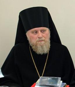 Putin Bakı arxiyepiskopunu "Dostluq" ordeni ilə təltif etdi