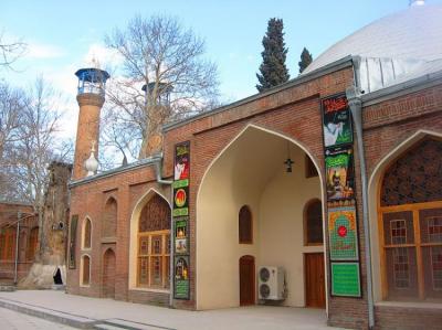 Şah Abbas məscidində niyə azan verilmir?