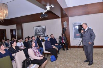 Azərbaycan Elm Assosiasiyası növbəti seminarını keçirdi