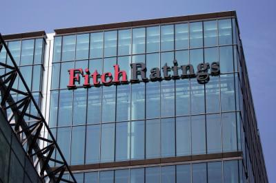 "Fitch" Beynəlxalq Bankın reytinqini endirdi