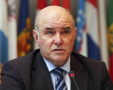 Karasin: “Diplomatların qovulması prezident Dodona qarşı yönəlib”