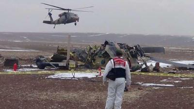 Türkiyədə hərbi helikopter qəzaya uğradı: 13 ölü