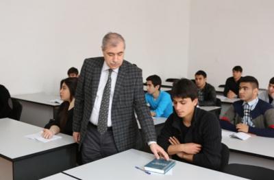 Sabiq rektor vəfat etdi