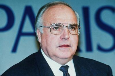 Prezident Helmut Kolun vəfatı ilə əlaqədar başsağlığı verdi