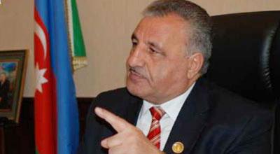 Tağı Əhmədov : "Jurnalistlərlə dostluq eləməyi xoşlayıram"