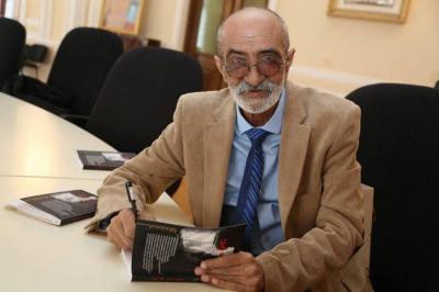 Yaddaşlardakı Adil Mirseyid: İnsan, Şair, Rəssam...