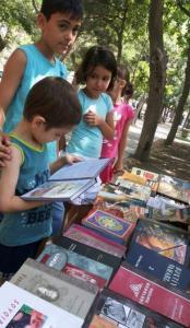 Uşaqlar üçün kitab sərgisi 