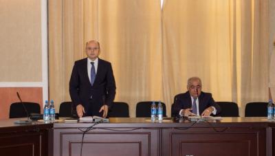 Yeni energetika naziri kollektivə təqdim olundu