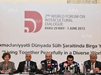 Mədəniyyətlərarası Dialoq Forumu ilə bağlı mətbuat konfransı keçirilib