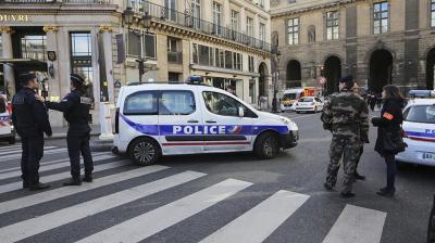 Fransada 719 gün davam edən fövqəladə vəziyyət rejimi sona çatdı