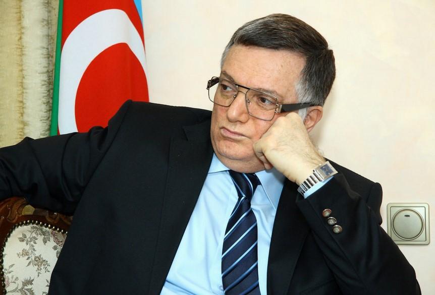 İsfəndiyar Vahabzadədən <b style="color:red">iki şeir </b>
