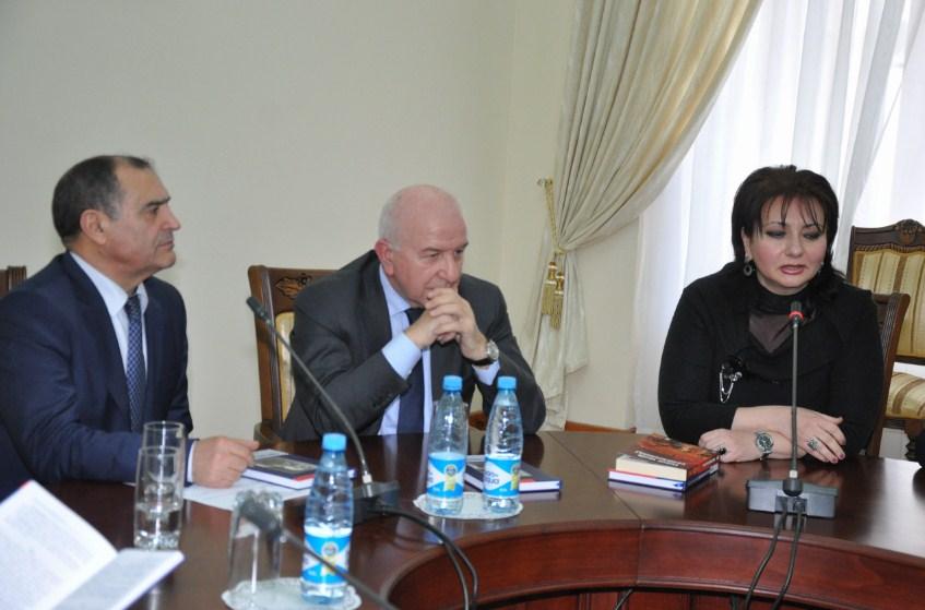 "Yusif Vəzir Çəmənzəminli. Biblioqrafiya" təqdim olundu<b style="color:red"></b>