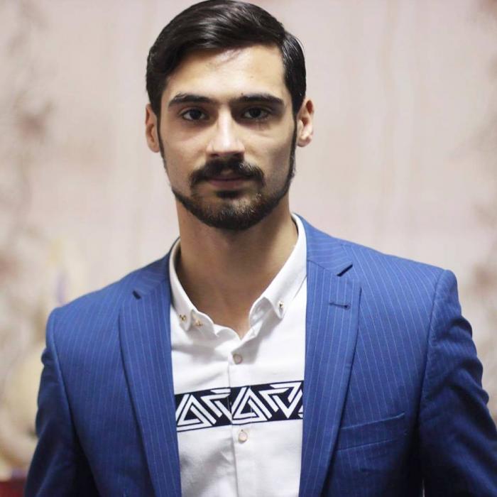 Emin Akifin <b style="color:red">şeirləri </b>