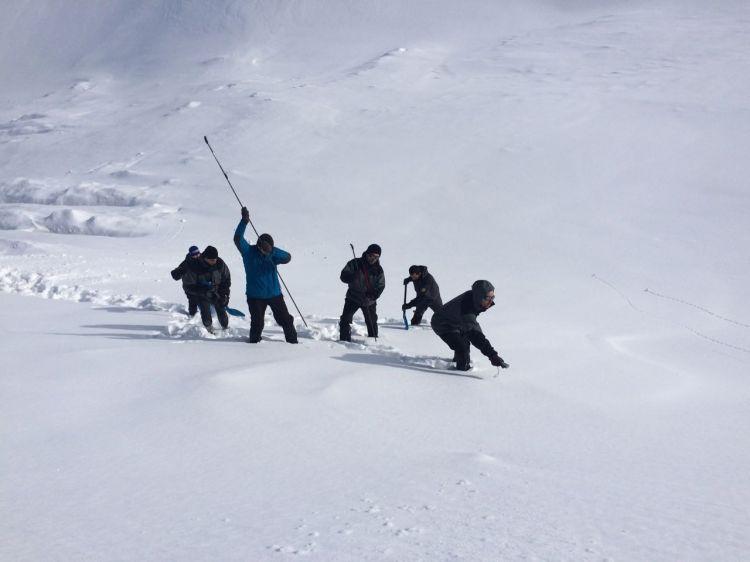 Alpinistlərin axtarışı davam edir <b style="color:red"></b>