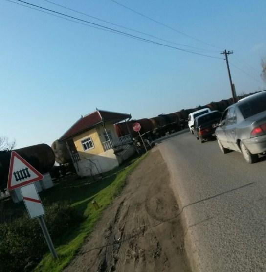 Lənkəranda yük qatarında nasazlıq yarandı, yol bağlandı<b style="color:red"></b>