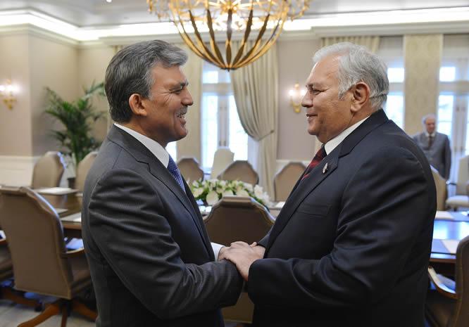 Oqtay Əsədov Abdulla Güllə görüşüb- <b style="color:red">Foto</b>