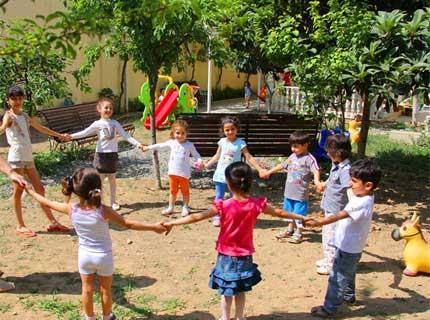 Bu qidaların satışı məktəb və bağçalarda qadağan olundu- <b style="color:red">Siyahı</b>