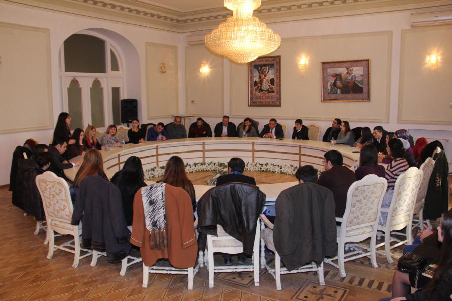 III Gənc Ədiblər Məktəbi öz işini yekunlaşdırdı - <b style="color:red">Fotolar </b>
