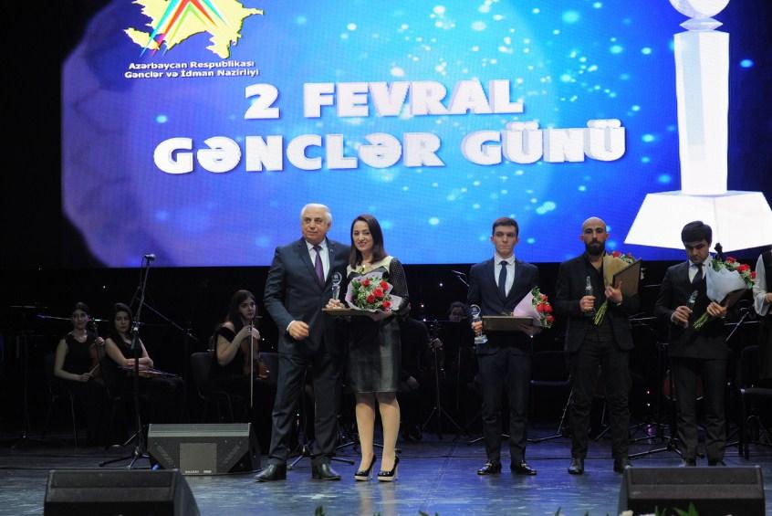 Bu ilin "Gənclər mükafatı" qaliblərə təqdim edildi - <b style="color:red">Foto</b>