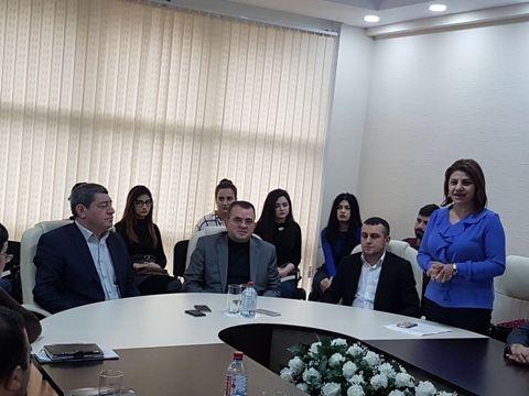 Yunus Oğuzla gənclərin görüşü keçirildi<b style="color:red"></b>