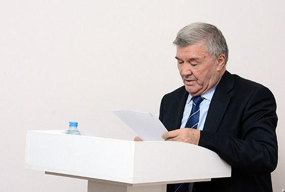 Qəm yükünü tutub köçən nurlu şəxsiyyət<b style="color:red"></b>